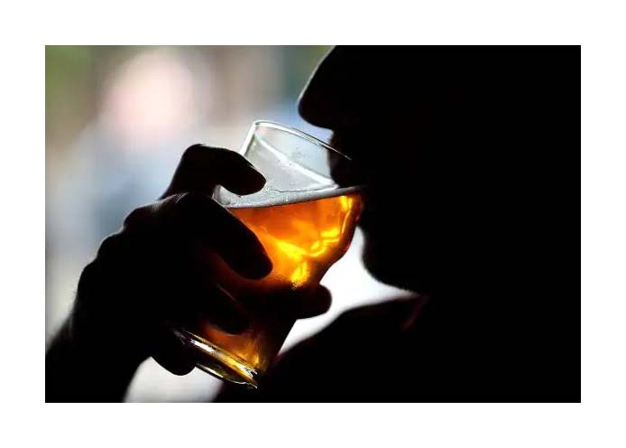 ‘নিষিদ্ধ মদে’ বিহারে ফের মৃত ৯