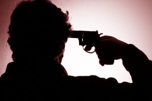 কলকাতায় ফের শ্যুট আউট ,মদের আসরে নিজেকেই গুলি করে আত্মঘাতী যুবক। 