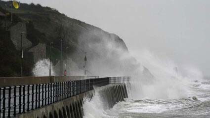 ঘূর্ণিঝড় ‘গ্যাব্রিয়েল’-এর ধাক্কায় বিধ্বস্ত নিউজিল্যান্ড