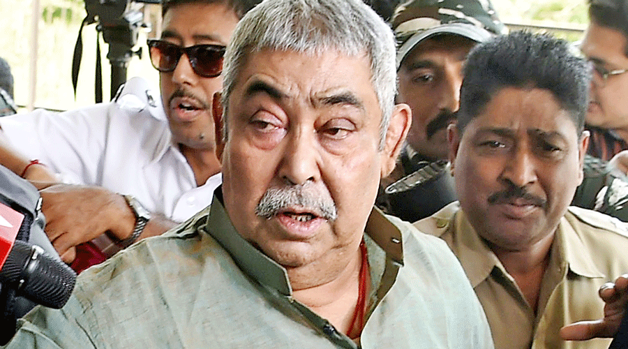 দিল্লিতে জেরায় জেরায় জেরবার কেষ্ট 