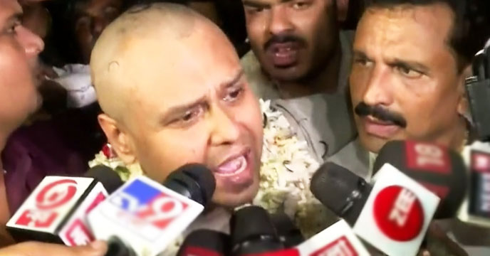 জামিনের পর ফের পাল্টা হুঙ্কার কৌস্তভ বাগচীর ,বললেন অপেক্ষা করুন মুখ্যমন্ত্রীর রাতের ঘুম কাড়ার আরেকটা ওষুধ আসছে’