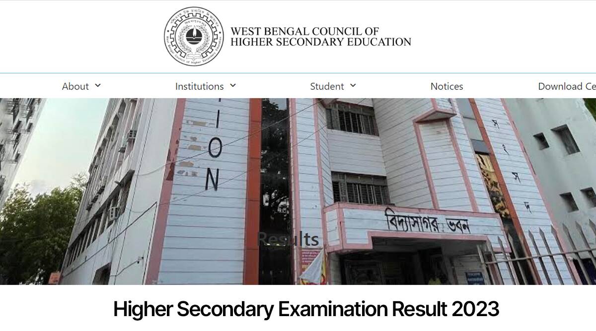 পিক আপ ভ্যান চালকের ছেলে উচ্চ মাধ্যমিকে সাফল্যের শিখরে 