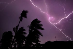 কালবৈশাখীর সম্ভাবনা কলকাতায়, যে কোনো সময় আছড়ে পড়তে পারে বলে আশঙ্কা