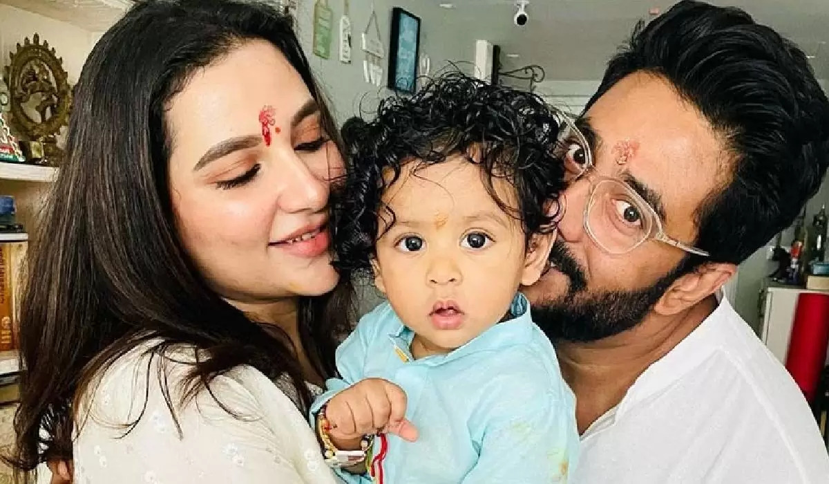 আবার সুখবর দিতে চলছেন তারকা দম্পতি রাজ-শুভশ্রী।