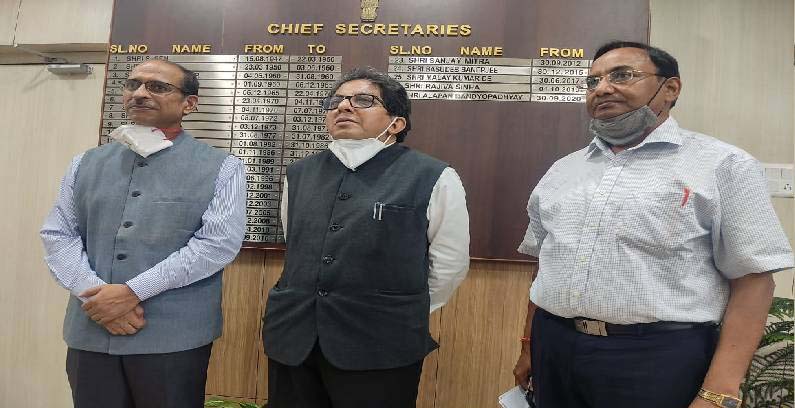 চাকরিজীবনের শেষদিন মেয়াদবৃদ্ধির সবুজসংকেত, আরও ৬ মাস মুখ্যসচিব পদে হরিকৃষ্ণ দ্বিবেদী