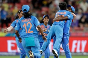 ভারতের ঝুলিতে এশিয়া কাপ এনে দিল মেয়েরাই  