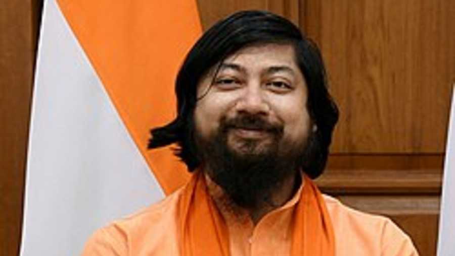 ফের আক্রান্ত কেন্দ্রীয় স্বরাষ্ট্র প্রতিমন্ত্রী নিশীথ প্রামাণিক !