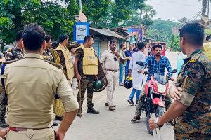 স্পর্শকাতর ৬ জেলায় ‘বিশেষ বাহিনী’, রাজ্য সরকারকে নির্দেশ দিল রাজ্য নির্বাচন কমিশন   