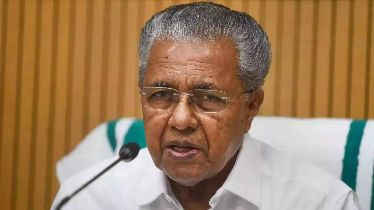 বিজ্ঞান এবং প্রযুক্তিমূলক প্রতিষ্ঠানকে ওয়েনাড় সম্পর্কে তথ্য প্রকাশ করতে ‍বিতর্কিত নির্দেশিকা প্রত্যাহার করল কেরল সরকার