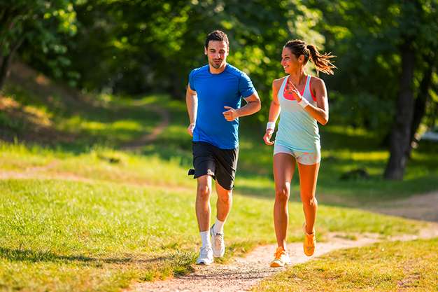 সুস্থ থাকতে নিয়মিত করুন মর্নিং ওয়াক।