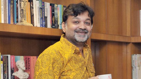 পুজোর ছবির আগেই নতুন চমক, অর্ণবের ‘শাকচুন্নি’র স্বত্ব কিনলেন সৃজিত