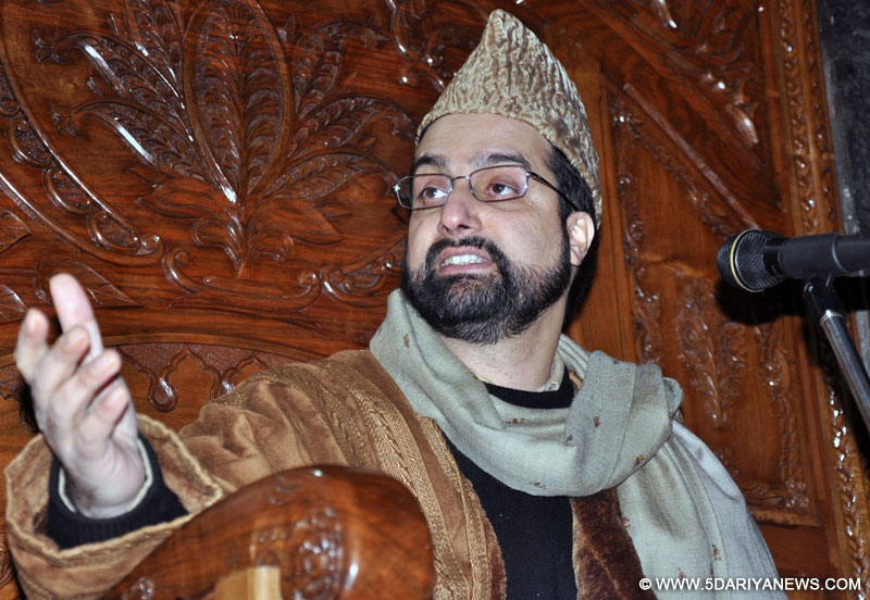 ৪ বছর পর মুক্তি পেয়েই নমাজের নেতৃত্বে কাশ্মীরের বিচ্ছিন্নতাবাদী নেতা