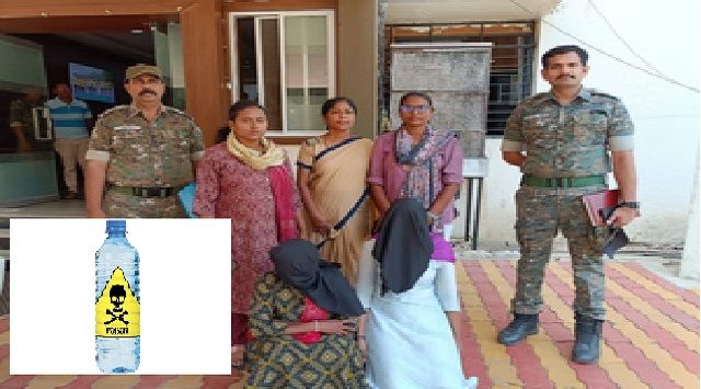 পরিবারের পাঁচ সদস্যকে বিষ খাইয়ে হত্যার অভিযোগ ওই পরিবারেরই দুই মহিলার বিরুদ্ধে, গ্রেফতার 