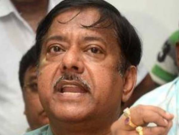 ছেলের খুনের পিছনে সক্রিয় ভূমিকা ছিল জ্যোতিপ্রিয় মল্লিকের ১১ বছর পর মুখ খুললেন বরুন বিশ্বাসের বাবা