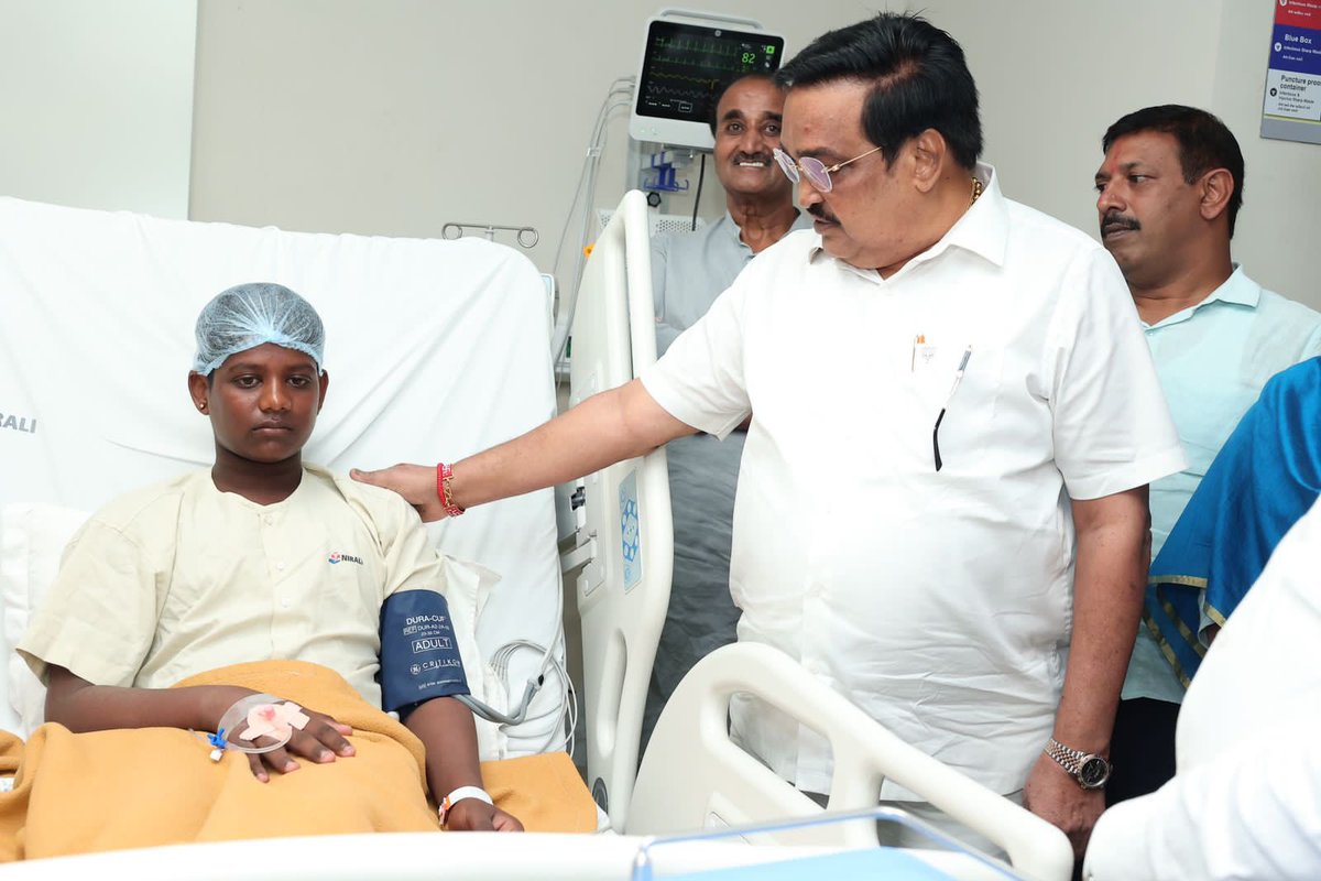 সমুদ্র ২৪ ঘন্টা পর ফিরিয়ে দিল ডুবন্ত কিশোরকে 