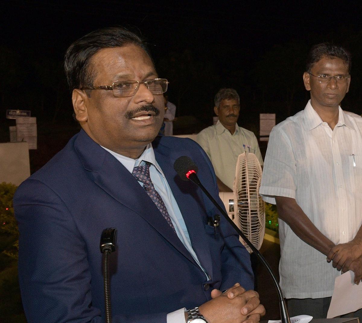 মণিপুরের সেই বিচারপতিকে কলকাতা হাই কোর্টে বদলির সুপারিশ সুপ্রিম কোর্টের কলেজিয়ামের