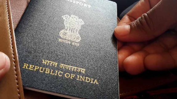 এফআইআর থাকলেও বৈধ পাসপোর্টে বিদেশ যাত্রার অধিকার ক্ষুণ্ণ হবে না : দিল্লি হাইকোর্ট