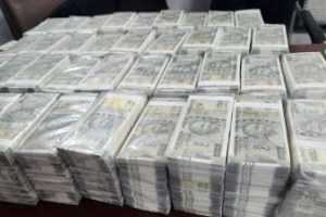 রেল পুলিশের তৎপরতায় উদ্ধার ৩ লক্ষ জাল নোট, গ্রেপ্তার ২