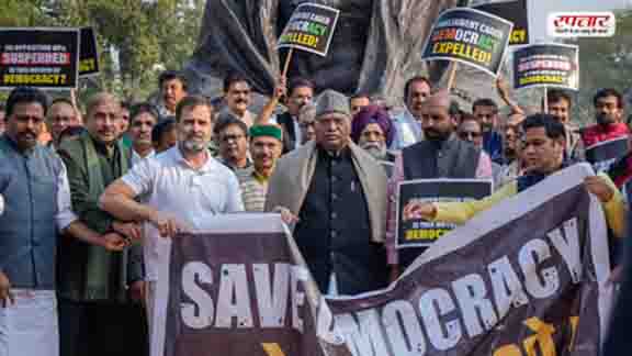 প্রথম বার ‘ইন্ডিয়া’ ব্যানার তলে বিরোধী সব দল