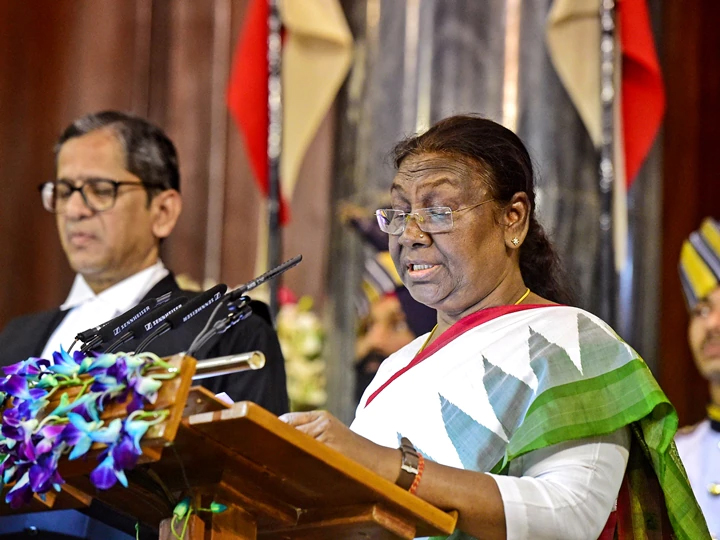 নতুন সংসদ ভবনে প্রথম সম্ভাষণে রামমন্দিরে আপ্লুত রাষ্ট্রপতি, রইল জি-২০ থেকে তিন তালাকও