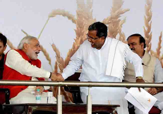 ‘মোদি মোদি’ অস্বস্তি সঙ্গে প্রধানমন্ত্রীর খোঁচা সিদ্দারামাইয়াকে