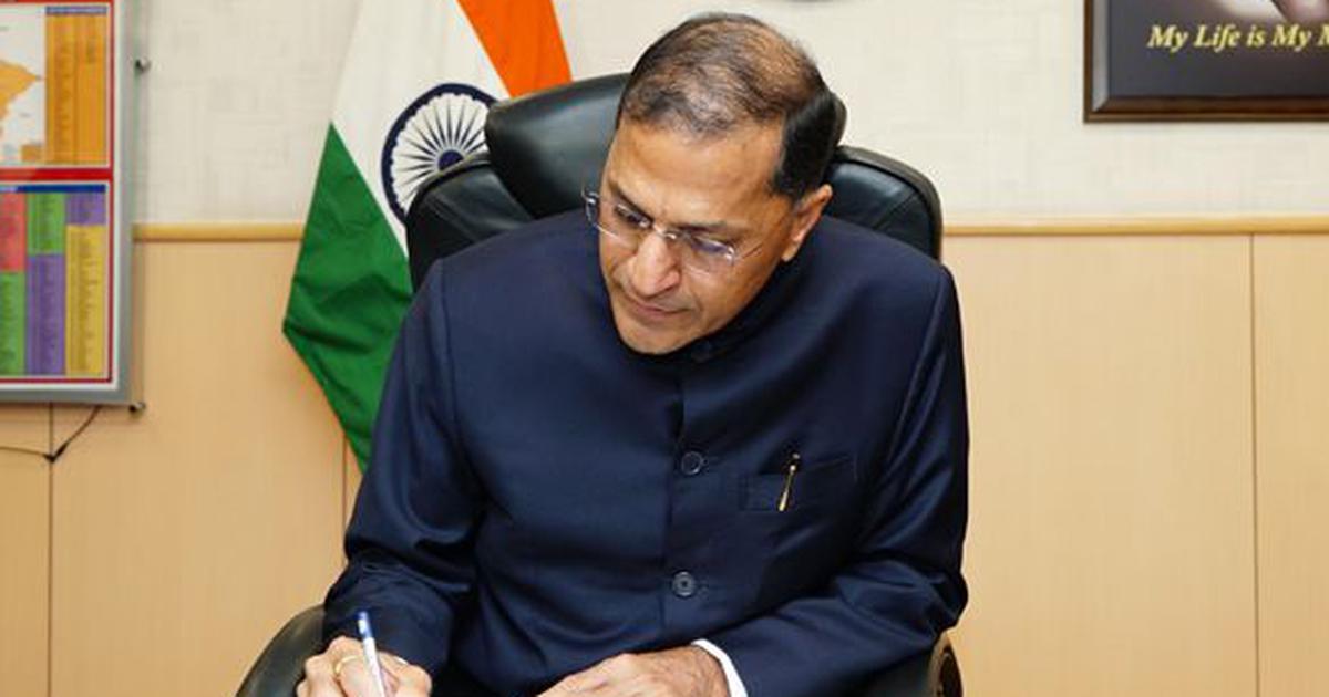  দুই জাতীয় নির্বাচন কমিশনারের নিয়োগ রুখতে শীর্ষ আদালতে আবেদন করল কংগ্রেস