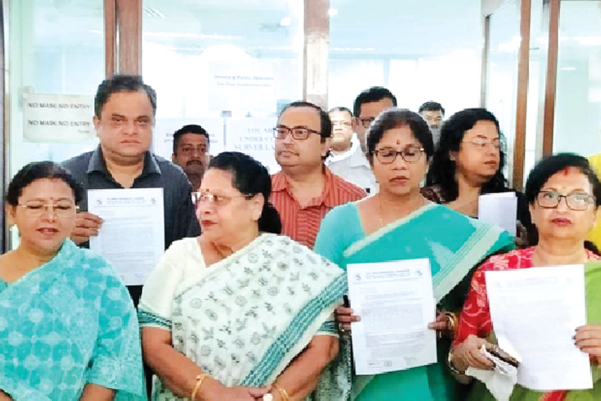 দিলীপ বিতর্কে নির্বাচন কমিশনের দ্বারস্থ তৃণমূল, আচরণবিধি লঙ্ঘন