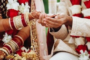ভুয়ো আইপিএস পরিচয় দিয়ে বিয়ে তরুণীকে