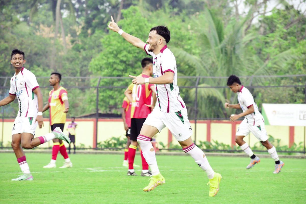 মোহনবাগানের বাজিমাৎ, ডার্বি ম্যাচে লাল-হলুদকে ৫-১ গোলে হারিয়ে