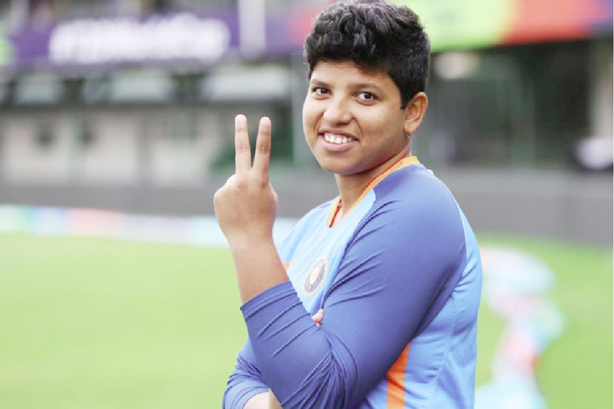 বিশ্বজয়ী রিচাকে পুলিশে চাকরি