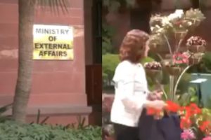 মার্কিন কূটনীতিককে তলব করে ভারত বোঝাল কেজরিওয়াল প্রসঙ্গ অনৈতিক