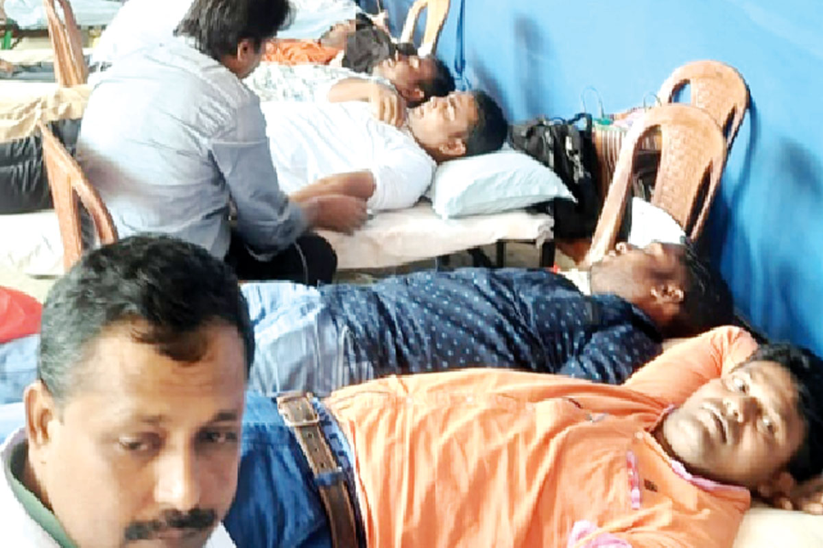 গরম পড়তেই রক্তের আকাল বর্ধমানে, সংকট মেটাতে আবেদন