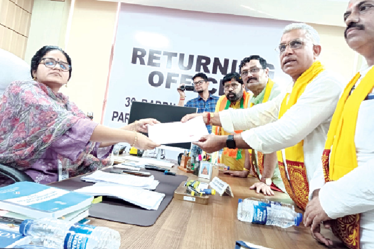 শিবের জায়গায় ভোটে এবার মানুুষ তাণ্ডব নৃত্য দেখাবে