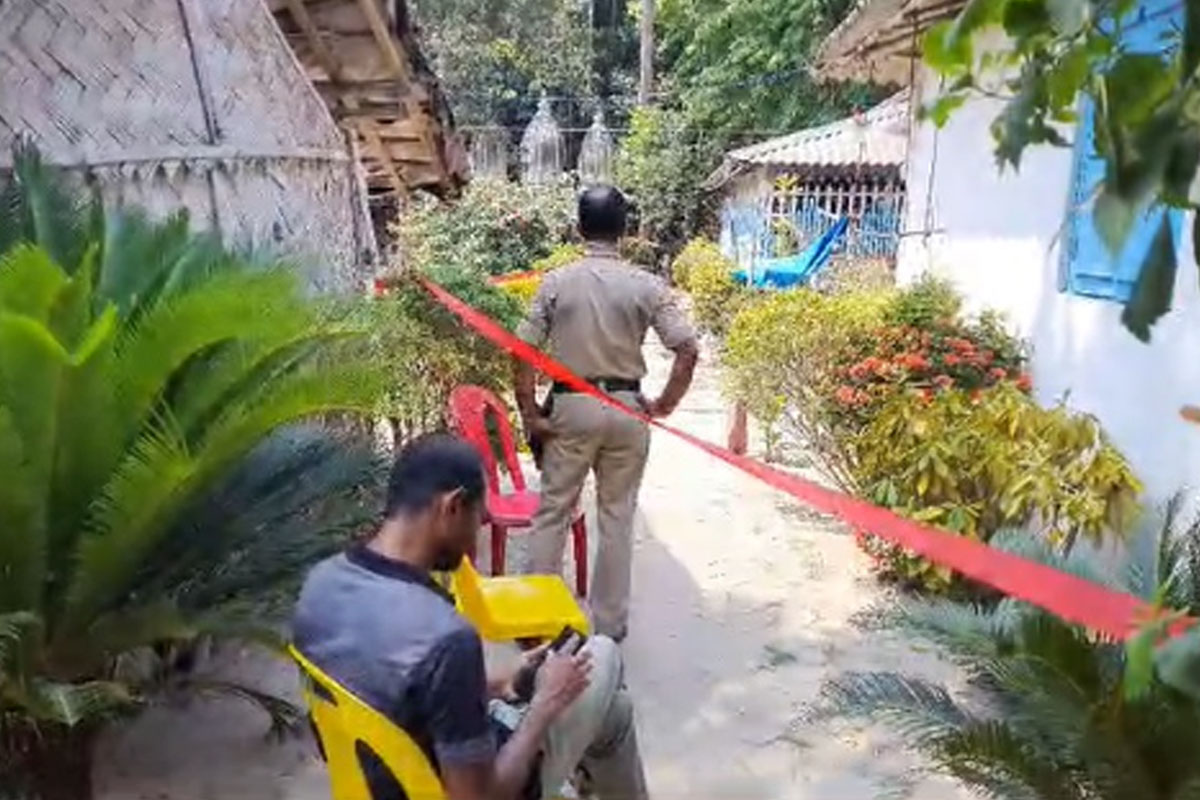 হাসনাবাদে বিজেপি নেতার বাড়িতে বিস্ফোরণের ঘটনায় গ্রেফতার বিজেপি নেতা