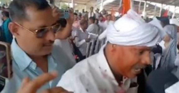 দিল্লির মুখ্যমন্ত্রীকে তিহার জেলে খুন করার ষড়যন্ত্র, অভিযোগ কেজরি পত্নীর