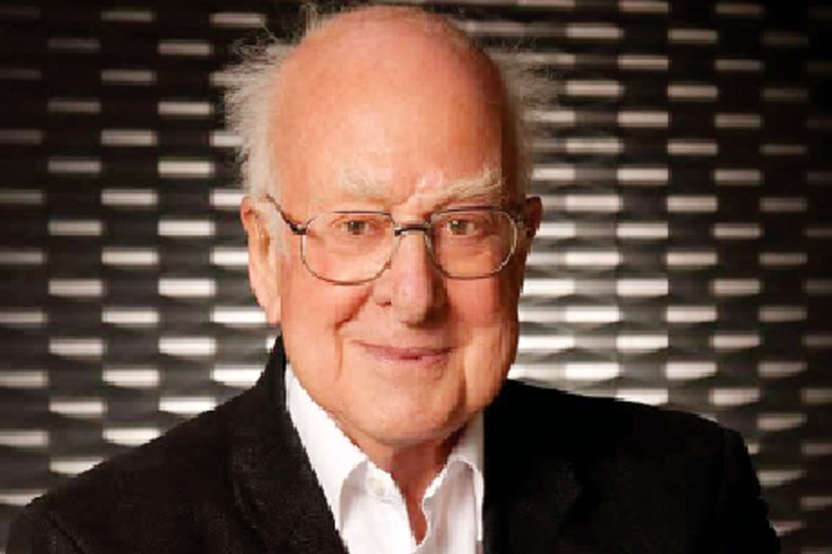 ঈশ্বর ধামে পাডি় দিলেন ঈশ্বর কণার আবিষ্কর্তা পিটার হিগস