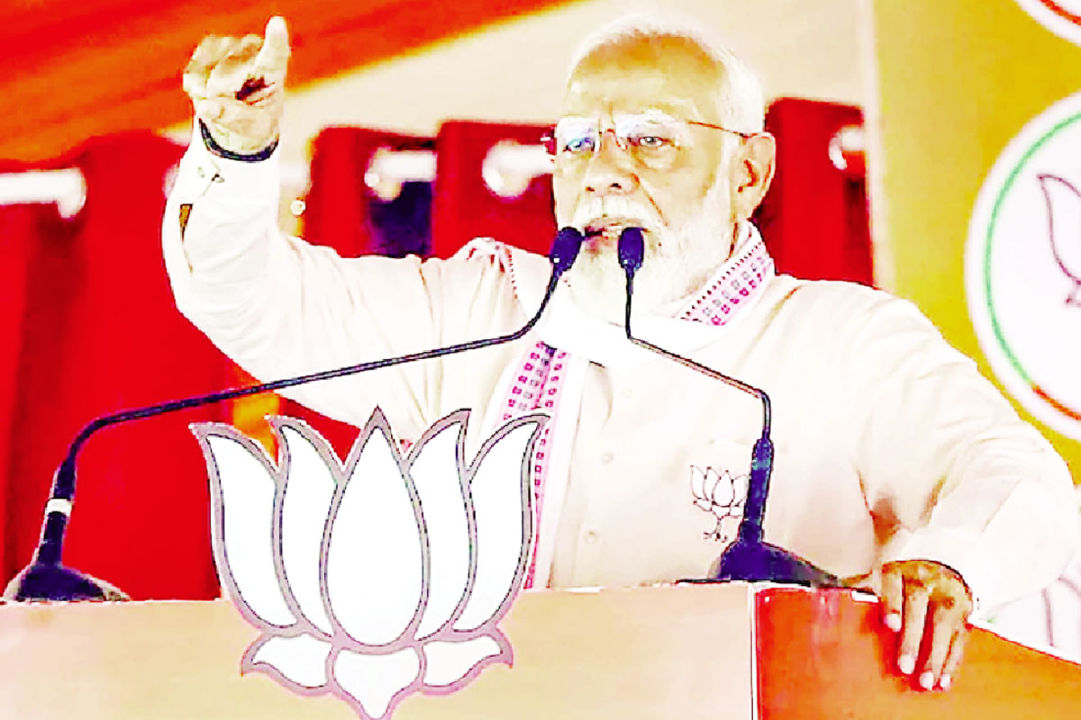 চাকরি বাতিল নিয়ে তৃণমূলকে বিঁধলেন প্রধানমন্ত্রী