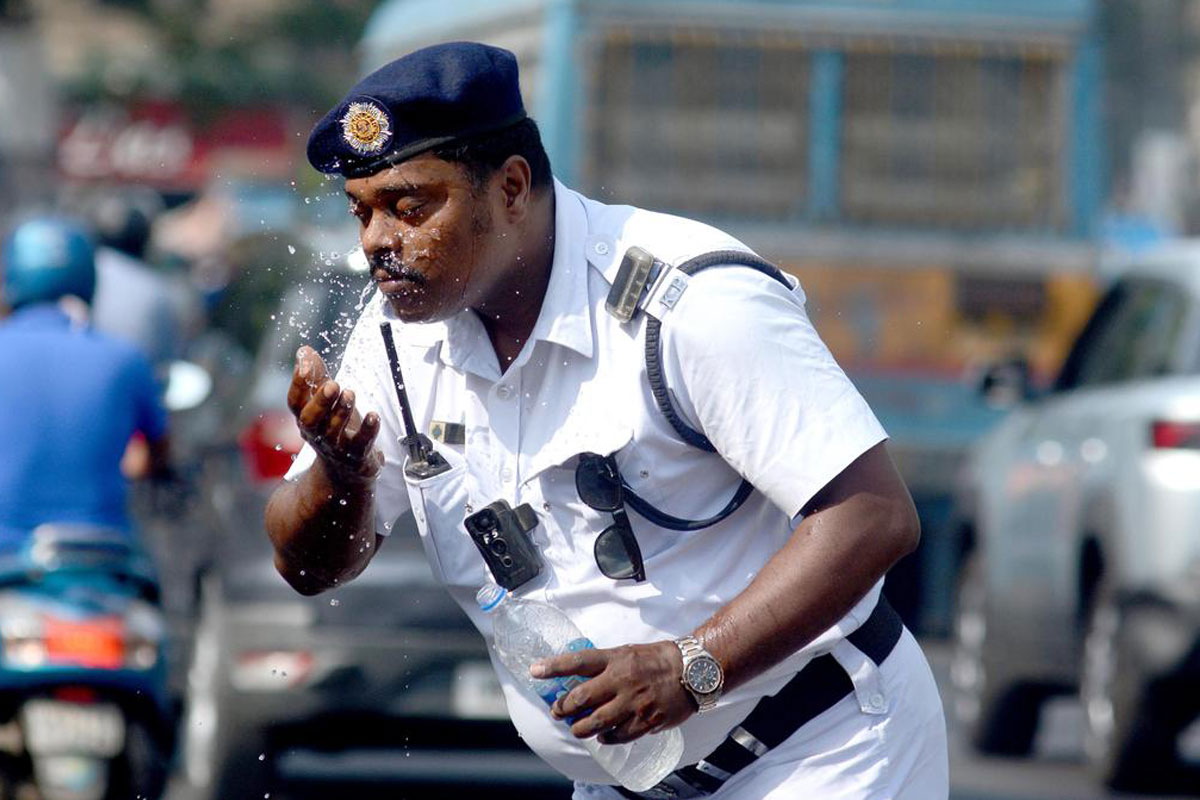 প্রথম দফায় ভোট দিতে পুলিশকর্মীদের ছুটি মঞ্জুর