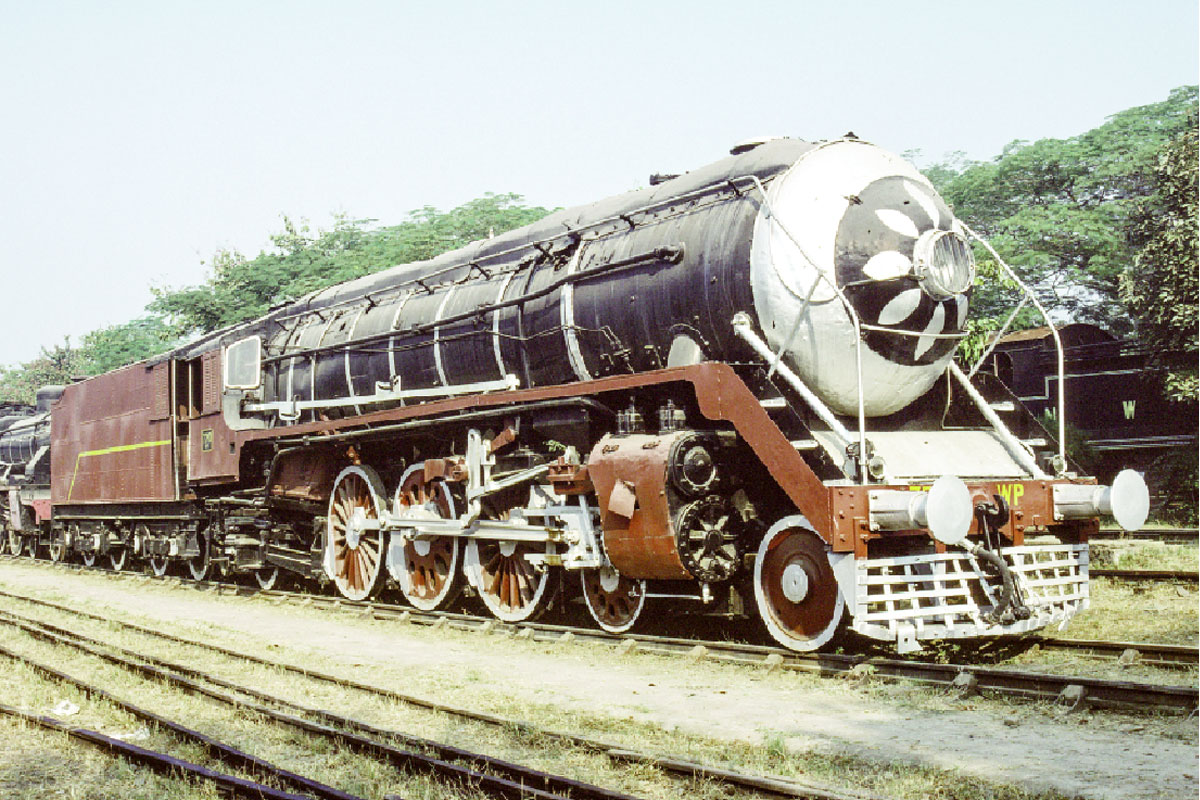 নির্মলার বাজেটে অবহেলিত রেল সুরক্ষা