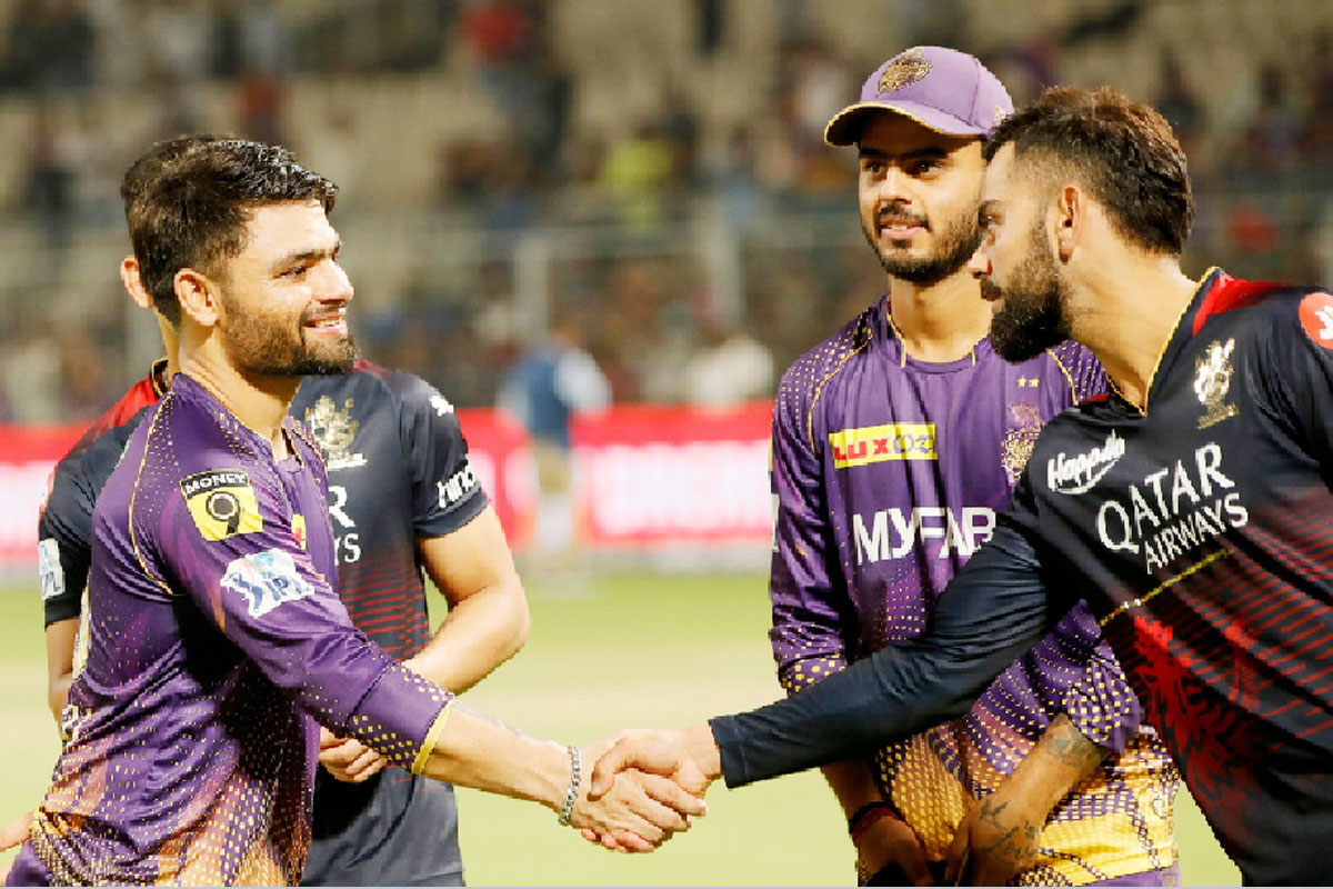 বিরাটের হাত থেকে উপহার পেলেন কেকেআরের রিঙ্কু