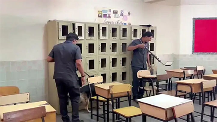 ফের বোমাতঙ্গ, দিল্লির পর আহমেদাবাদের একাধিক স্কুল উড়িয়ে দেওয়ার হুমকি মেল