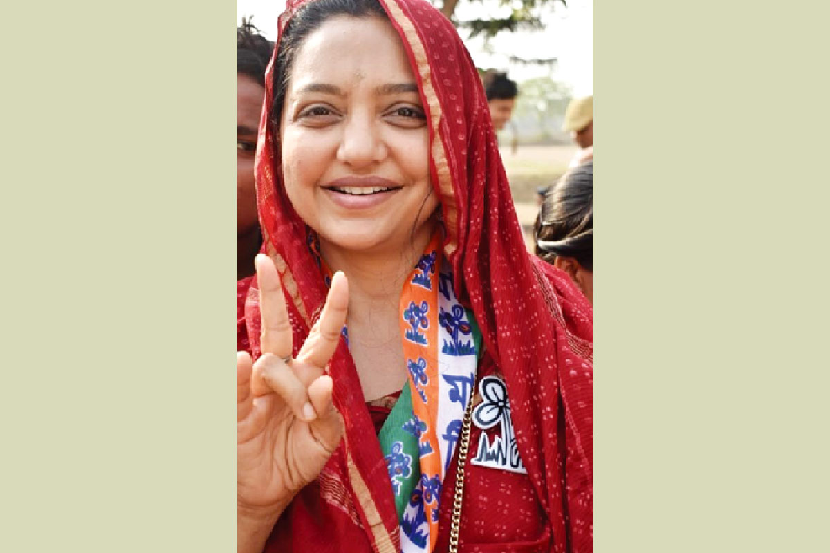 গোলবাজারে বিড়ম্বনায় জুন মালিয়া