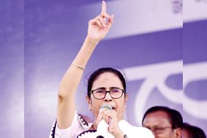 ‘হাজি নুরুল যেদিন জিতবে, আমার প্রথম ভিজিট হবে সন্দেশখালি’, বসিরহাট থেকে মমতা