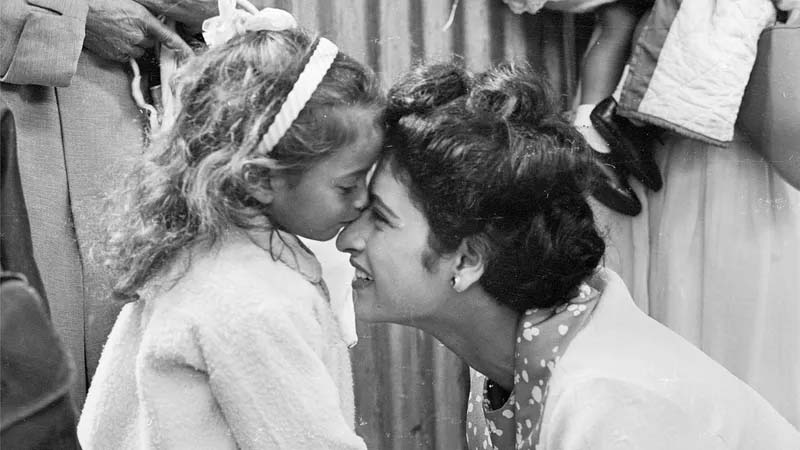 সফল শিল্পোদ্যেগী এবং অনুপ্রেরণাদায়িনী