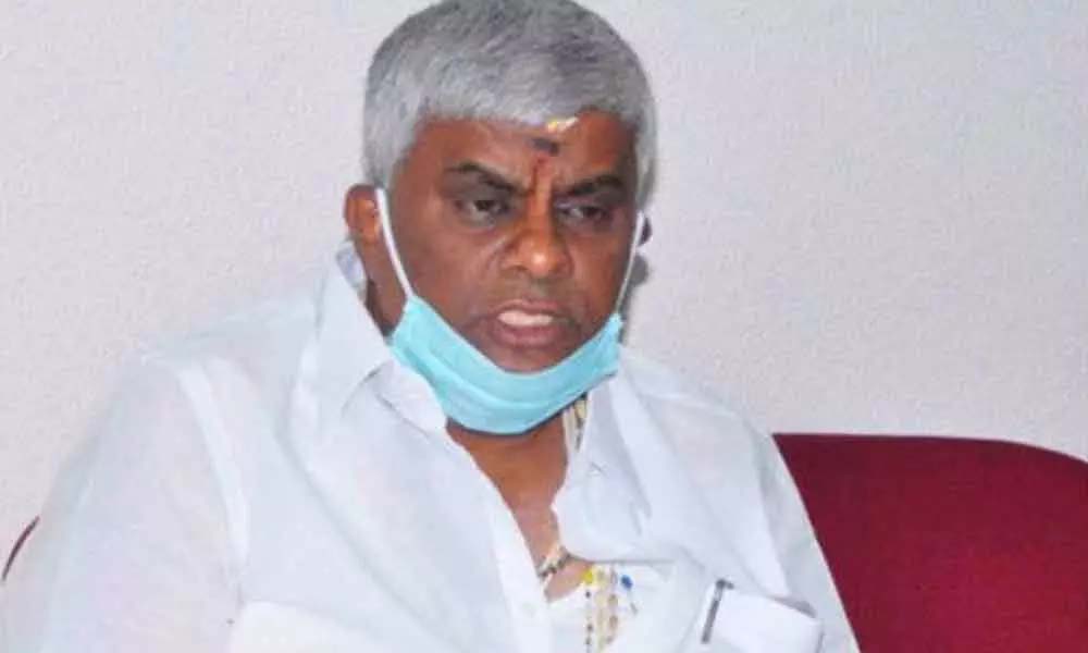 হাসপাতালে যৌন কেলেঙ্কারিতে অভিযুক্ত রেভান্না