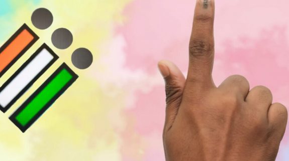 কেরল ও আসাম :  গণতন্ত্রের দুই মুখ