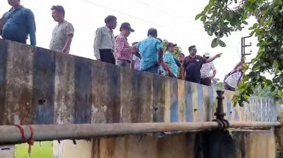 ঘাটাল মাস্টার প্ল্যানের  কাজ দ্রুত রূপায়ণের দাবিতে জলসম্পদ ভবনে স্মারকলিপি