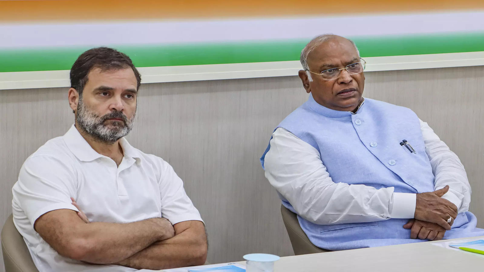 ৮ রাজ্যে হারের কারণ খুঁজতে বিশেষ কমিটি গড়ল কংগ্রেস 