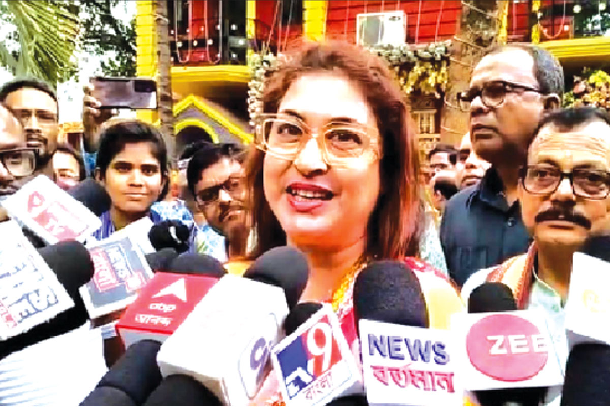 অনুব্রতের সঙ্গে দেখা করার ইচ্ছা প্রকাশ শতাব্দীর