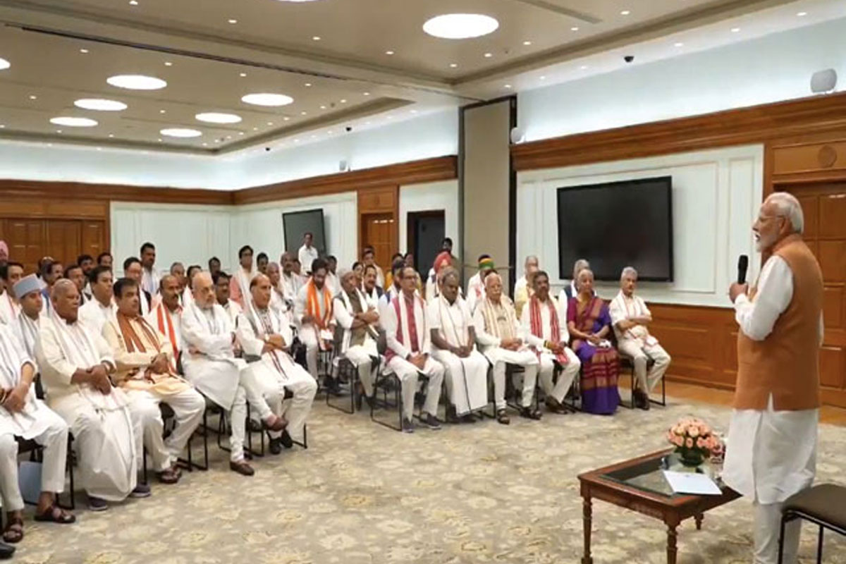 বাংলা থেকে মন্ত্রী হচ্ছেন সুকান্ত ও শান্তনু, আজ সন্ধ্যেতেই শপথগ্রহণ মোদির